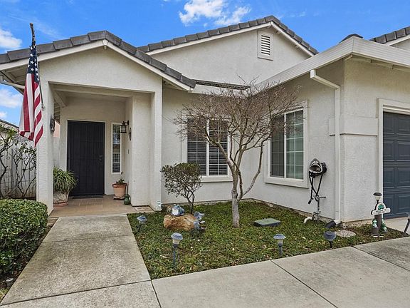 4th image of N Woods Dr #1274