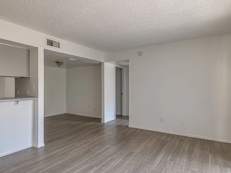 Casa Sol Apartments — Photo 11