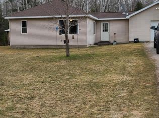9210 Hudson Dr, Cheboygan, MI 49721