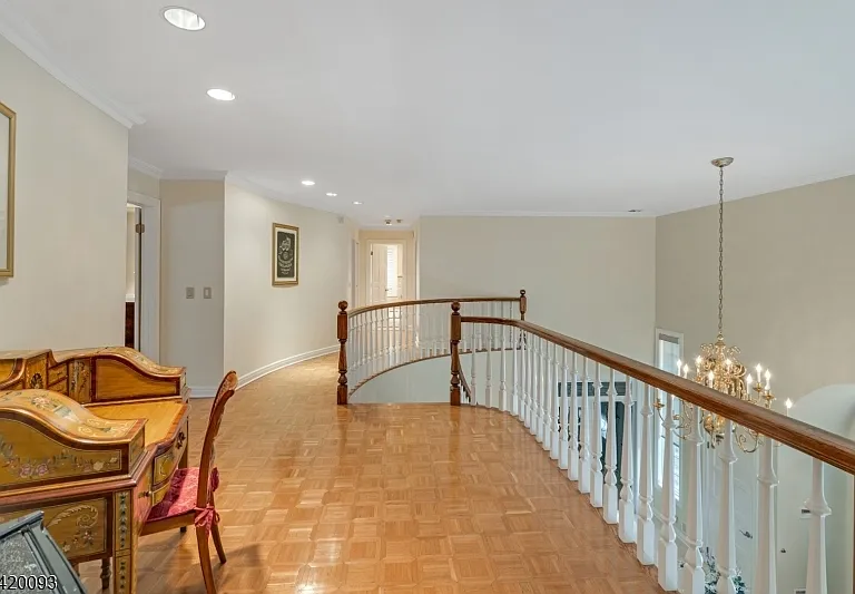 787 Peach Tree Ln — Photo 22