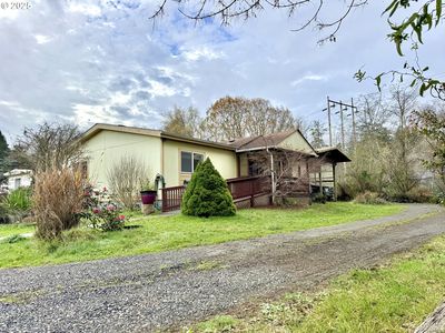 185 N 3rd St, Lakeside, OR, 97449