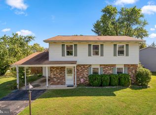 2298 Four Seasons Dr, Gambrills, MD 21054