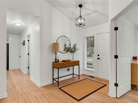 3rd image of 10731 High Mountain Ct