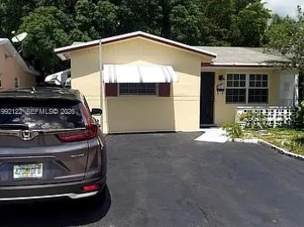 5705 NW 14th St, Lauderhill, FL 33313