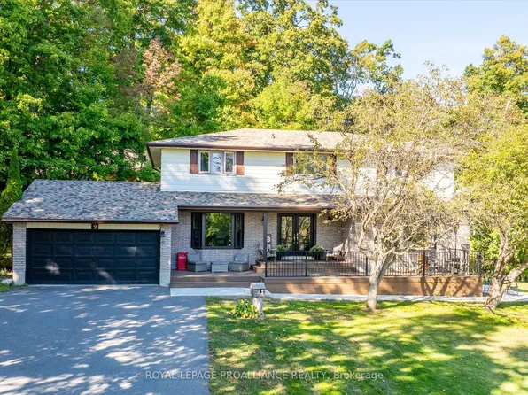 9 Leanne Ave, Otonabee South Monaghan, ON K9J 6X8