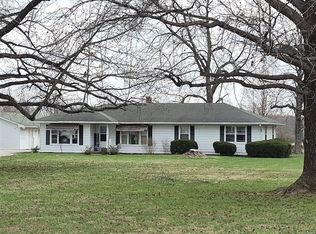 2031 N Section St, Sullivan, IN 47882