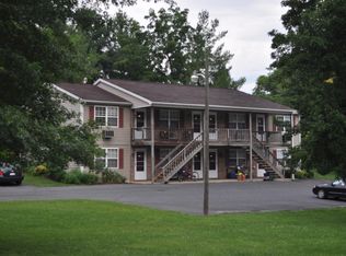 1065 Oakdale Ct APT 203, Rockingham, VA 22801
