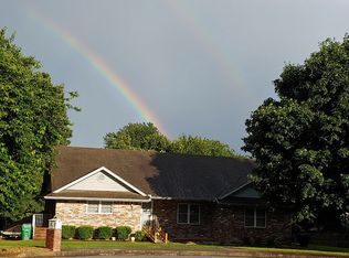 4103 Fairway Dr, Springdale, AR 72764