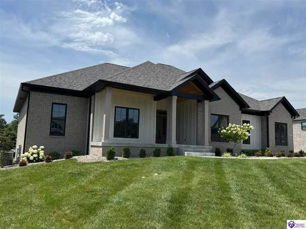 301 Reelfoot Dr, Elizabethtown, KY 42701