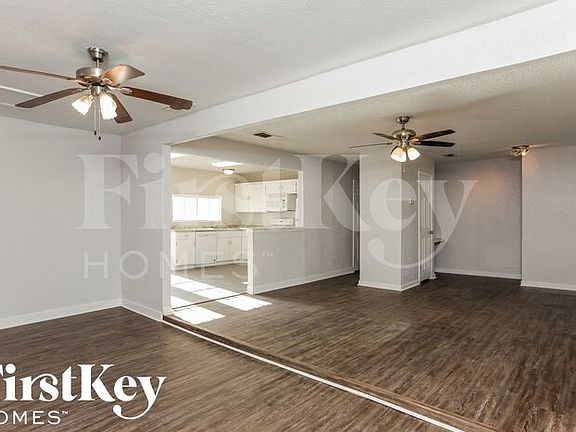 4th image of 8234 Glen Lark