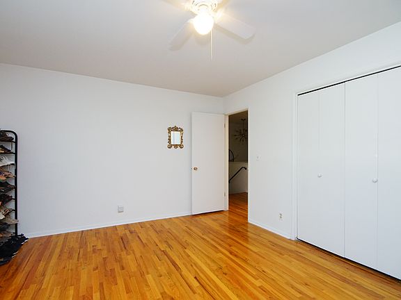 3rd image of 790 E Three Ftns Dr