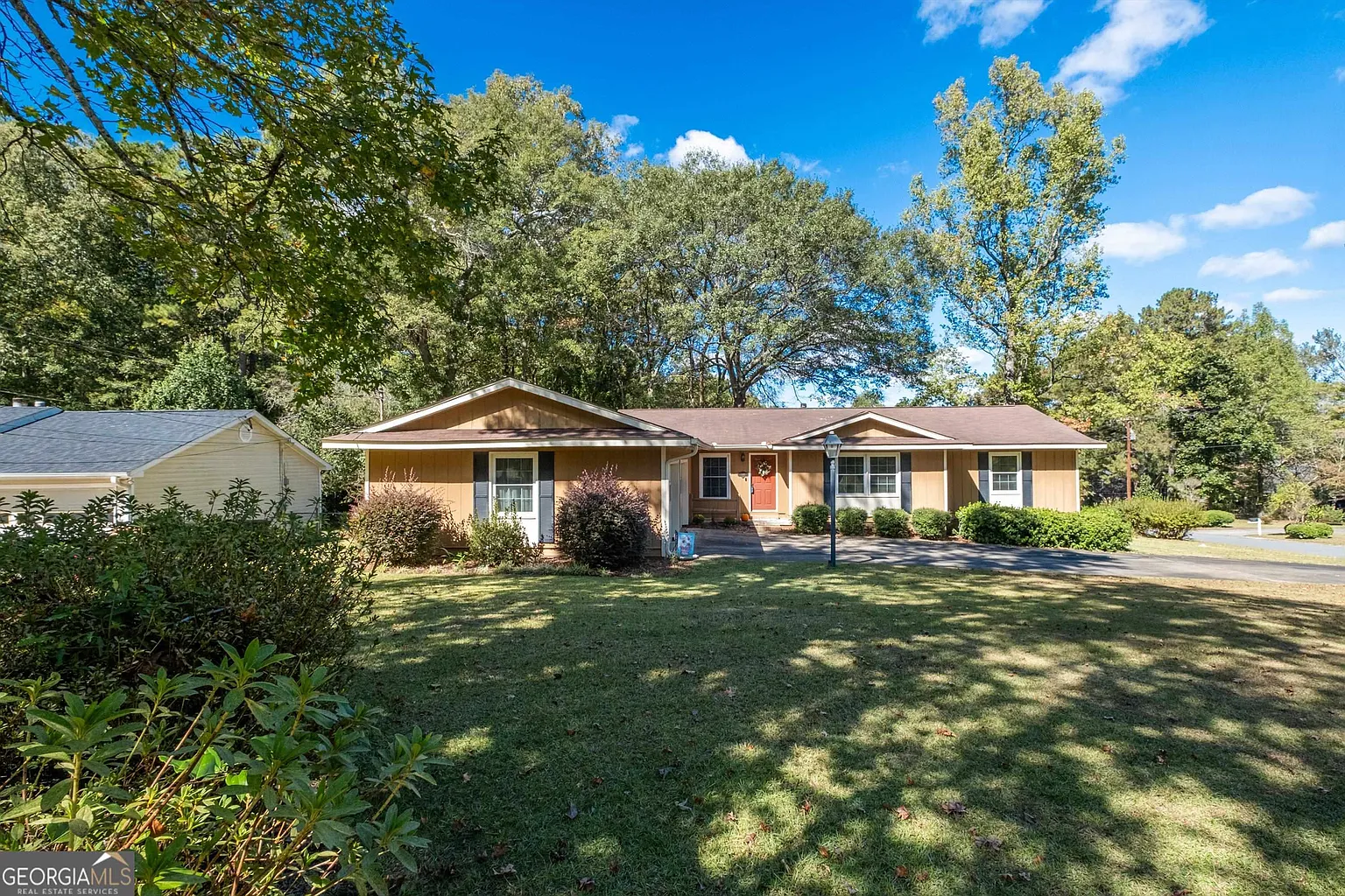 1145 Clairmont Pl photo 1
