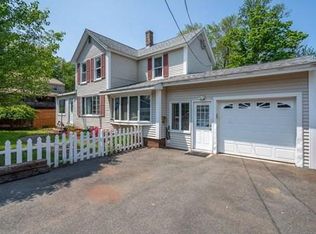 4 Park Ave, Monson, MA 01057