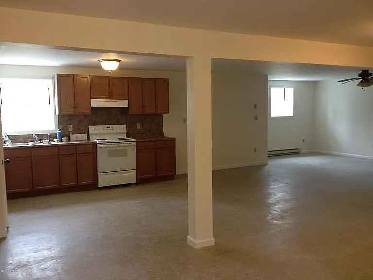 113 Ash Ln #1 — Photo 5