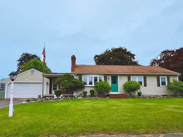 99 Cherry St, Feeding Hills, MA 01030