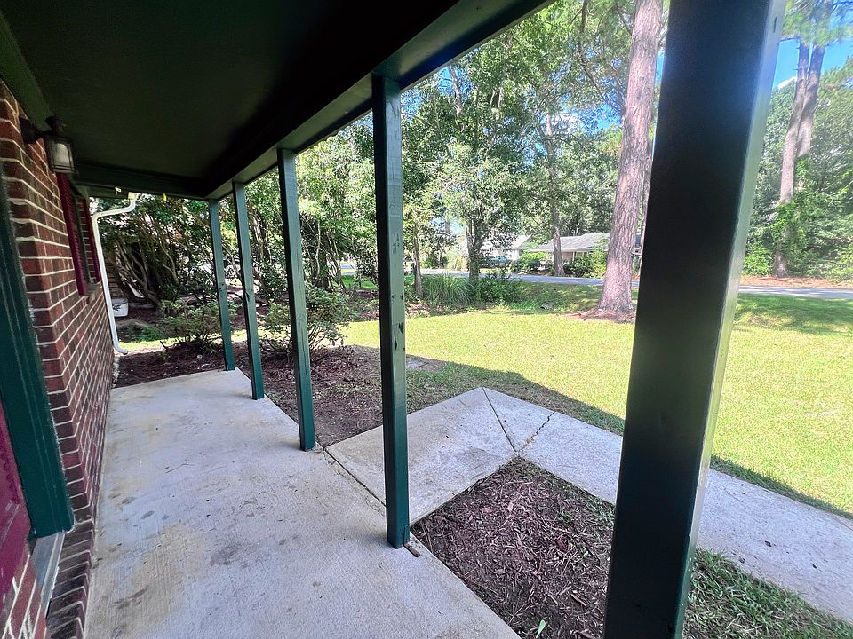 4535 Tarpon Bay Rd A Front Exterior 4_08252025