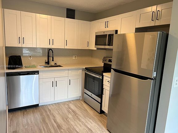 4th image of 850 SW 133rd Ter APT 106B