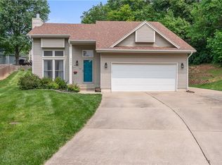 3300 Aztec Ct, Independence, MO 64057