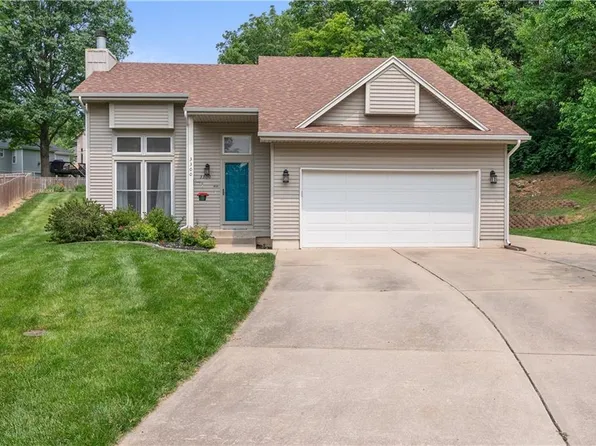 3300 Aztec Ct, Independence, MO 64057