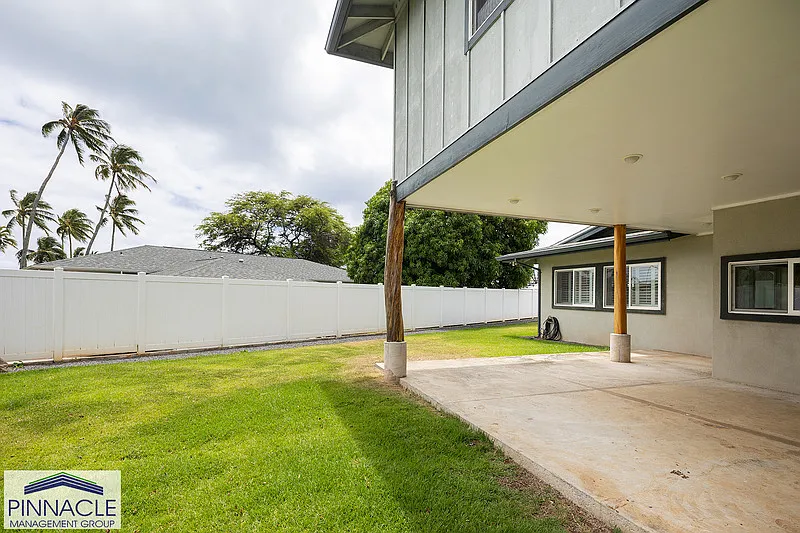 3 bed, 4.0 bath, 3875 sqft, $7,000 — Photo 2