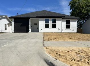 3155 Palo Alto Dr, Dallas, TX