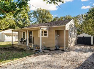1122 N Brown Ave, Springfield, MO 65802