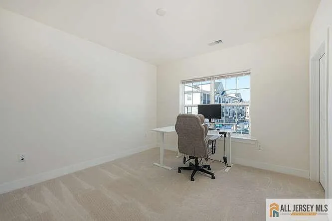 421 Tavern Rd — Photo 21