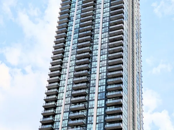 3975 Grand Park Dr #4602, Mississauga, ON L5B 0K4