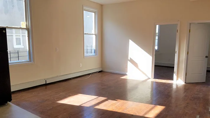 Rented by Bruma Realty LLC | media 1