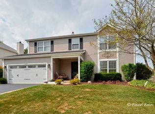 624 Chatham Cir, Algonquin, IL