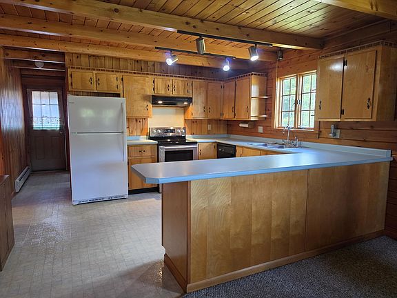 3rd image of 651 Coopers Mills Road