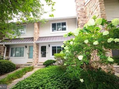 317 Headhouse Ct, Chesterbrook, PA, 19087