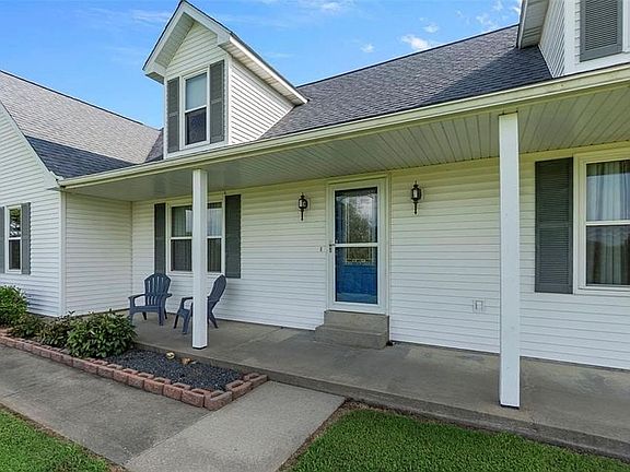 4th image of 1233 County Road 375