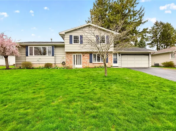 25 Andrea Ln, Rochester, NY 14609