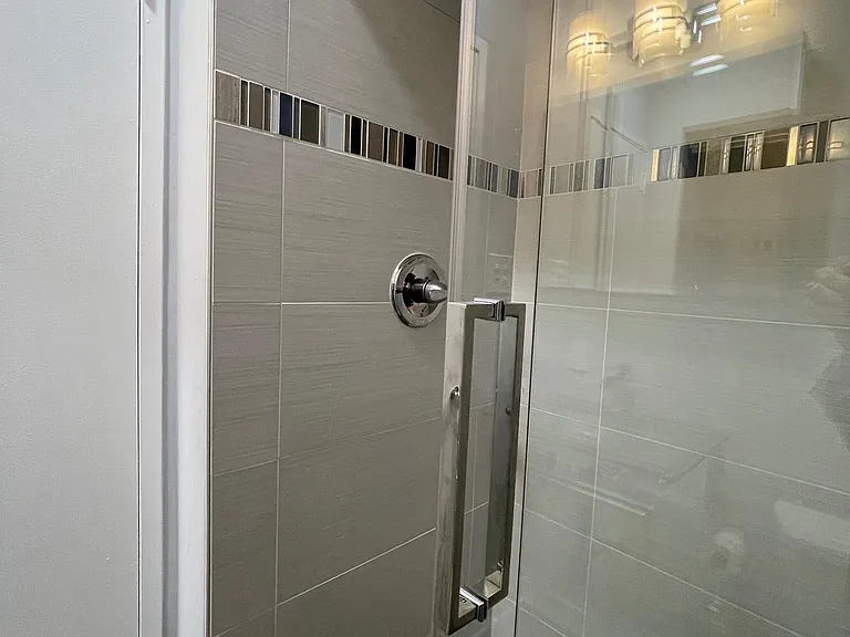 457 N St SW — Photo 35