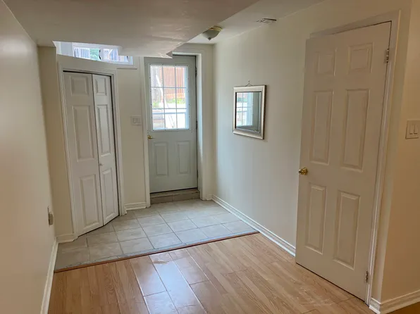 5965 Stonebriar Cres, Mississauga, ON L5V 2T9