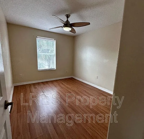 2825 Cliffe Ct — Photo 30