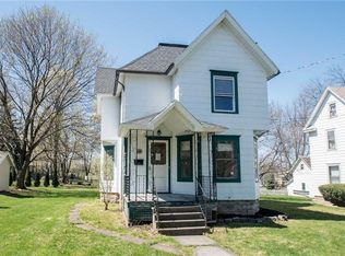 36 Crane St, Clifton Springs, NY 14432
