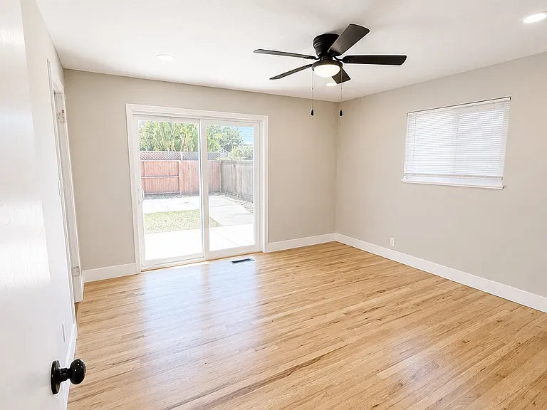 1010 Mason St — Photo 13
