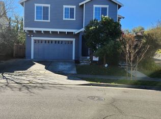 1351 Gordon Ln, Santa Rosa, CA 95404