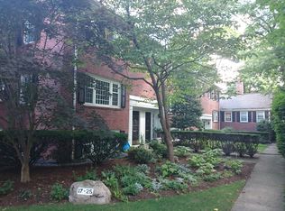 17 Carlton St, Brookline, MA 02446