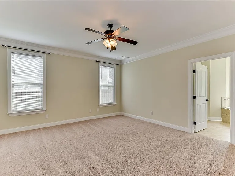 4215 Windslow Dr — Photo 1