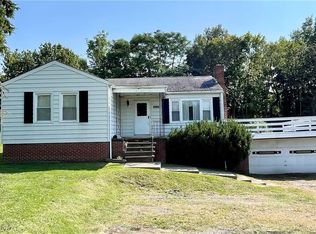 30130 Ridge Rd, Wickliffe, OH 44092