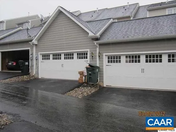 913 Bing Ln, Charlottesville, VA 22903