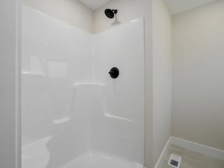 2558 W Village Ln — Photo 23