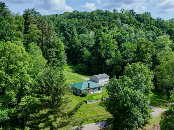 45934 Township Road 290, Coshocton, OH 43812