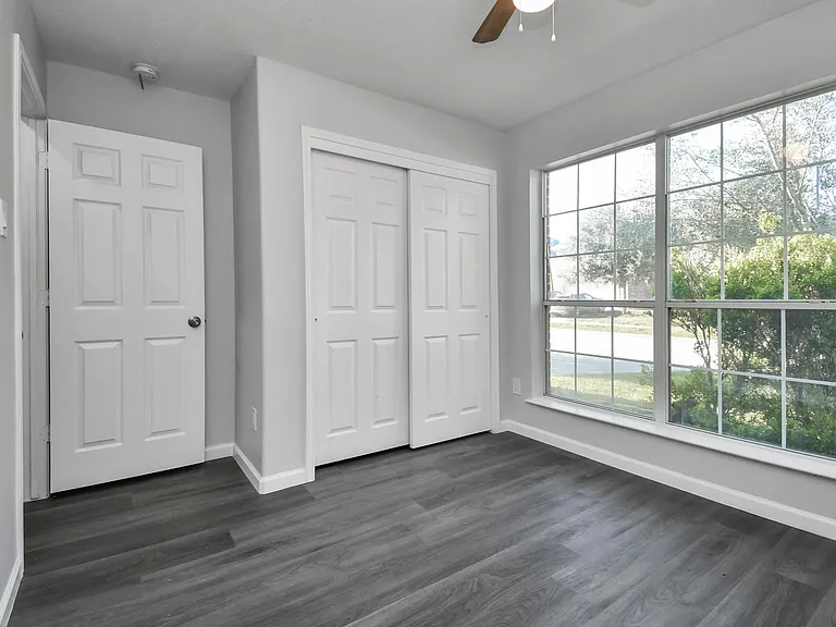 21602 Ornella Cir — Photo 3