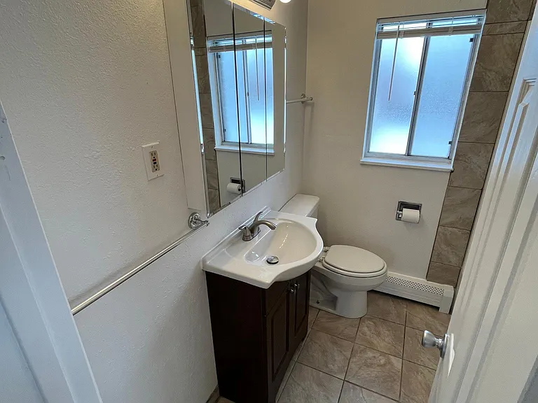 3520 Sheridan Ave — Photo 27