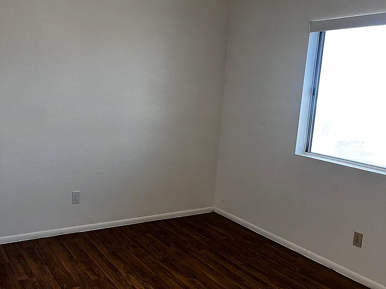 2055 N Winterhaven #201 — Photo 9