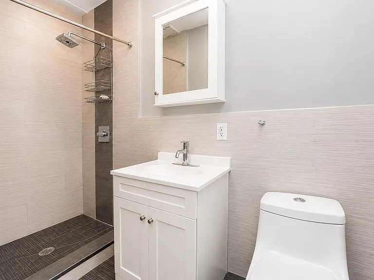 3660 Waldo Ave #4F — Photo 8